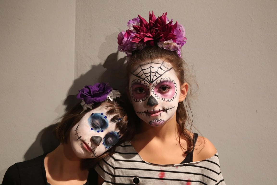 ai Halloween background before pic-kids cosplay