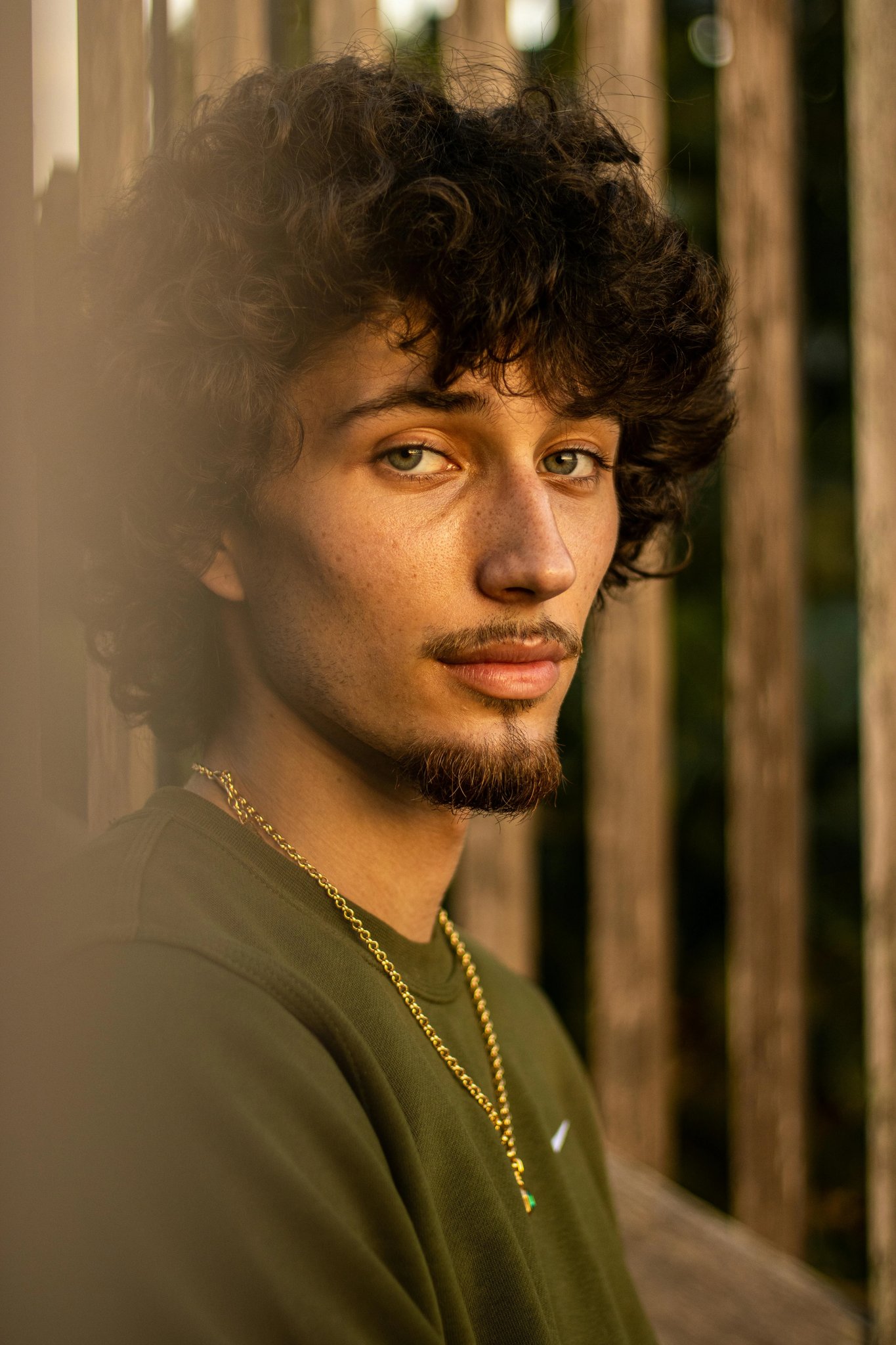 AI beard filter feature image1 - instant beard style generator effect