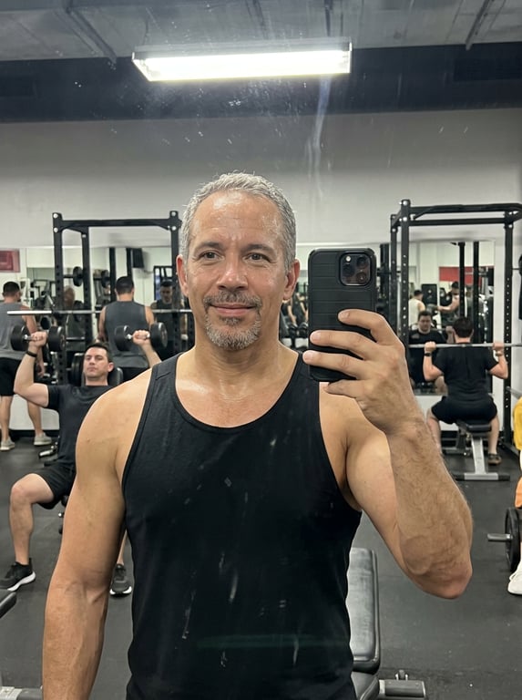 Upgrade this informal gym mirr...