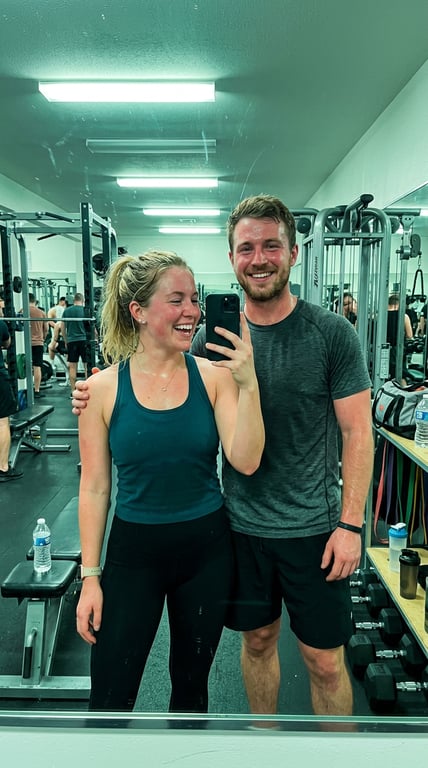 Turn this gym mirror selfie in...
