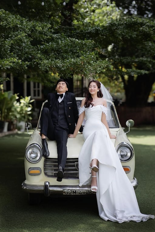 AI photo to cartoon style before pic - wedding photo