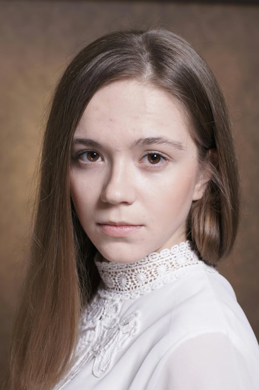 AI face swap filter before photo - portrait with original face before swapping