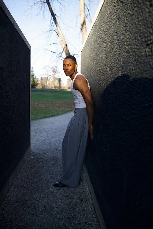 Fashion 20s Style filter before photo - neutral portrait before edit