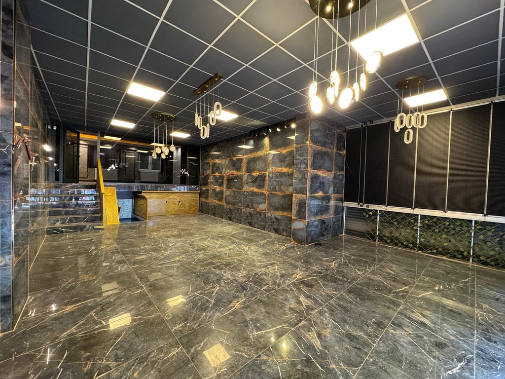 Devlet Hastanesi Karşısı 240 m² Kullanım Alanına Sahip 2 Katlı Çift Giriş Dükkan
