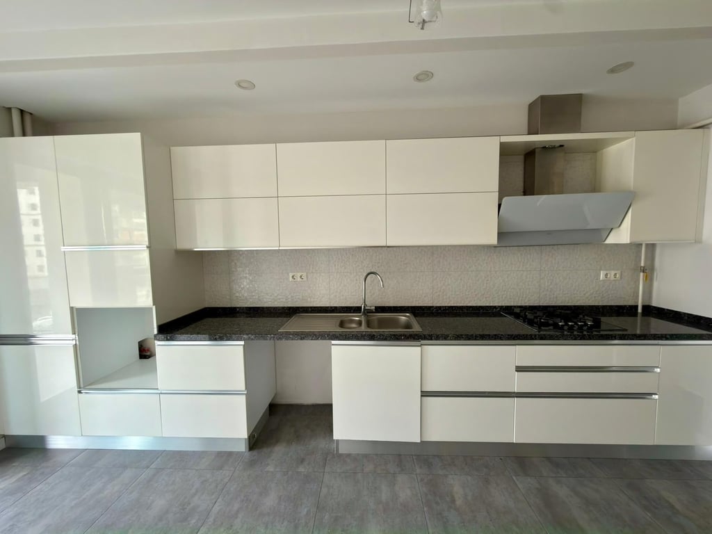 ŞEMİKLER'de AYDEM FEN LİSESİ YAKINI 4+1 / 240 m² FULL SİTE KONSEPT ARA KAT LÜKS DAİRE - 10
