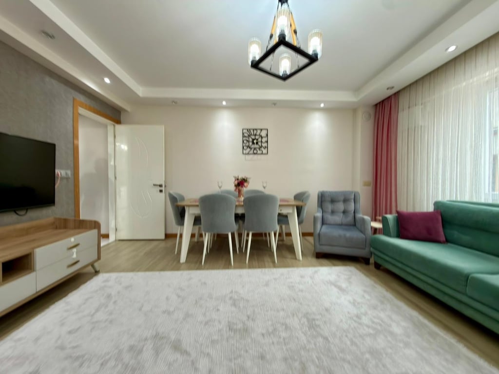 Beyan Sorunu Yok ! Nazbayrak Yakını 3+1 / 150 m² Kapalı Otoparklı - 2