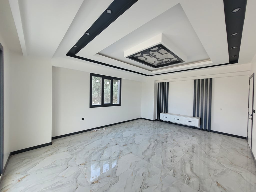 Şemikler Mah. Vildan Koleji Mevki 3+1 / 165 m² E. Banyolu Sıfır Lüks Daire - 2