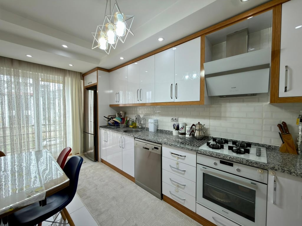 Beyan Sorunu Yok ! Nazbayrak Yakını 3+1 / 150 m² Kapalı Otoparklı - 6