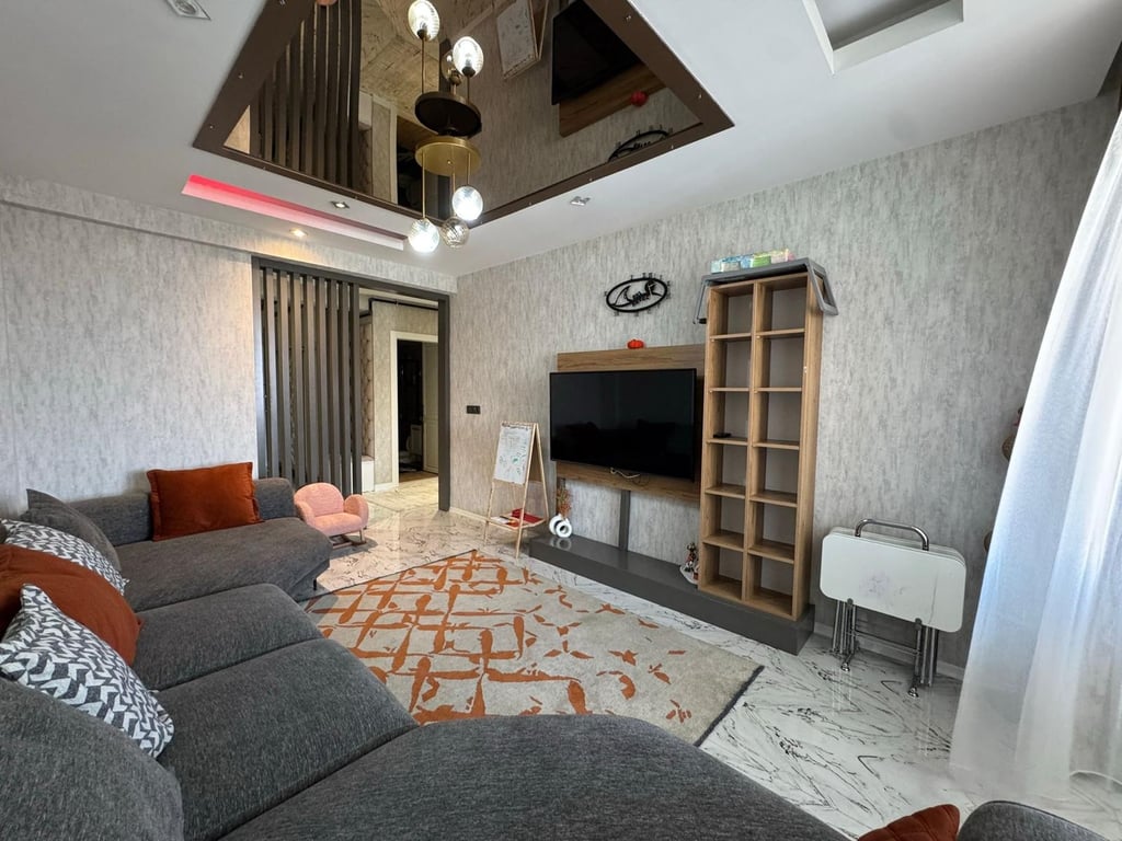 Gültepe'de 3+1 Havuzlu Sitede E. Banyolu Ara Kat Lüks Daire - 5