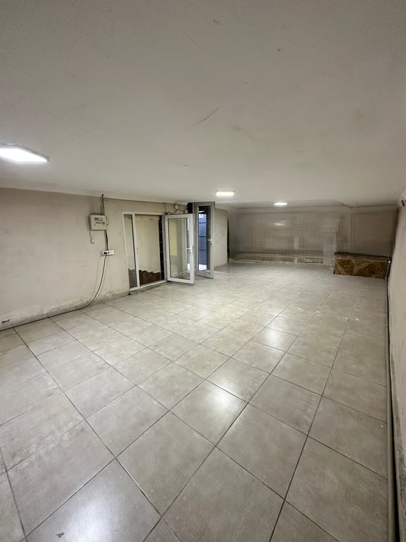 Devlet Hastanesi Karşısı 240 m² Kullanım Alanına Sahip 2 Katlı Çift Giriş Dükkan - 24