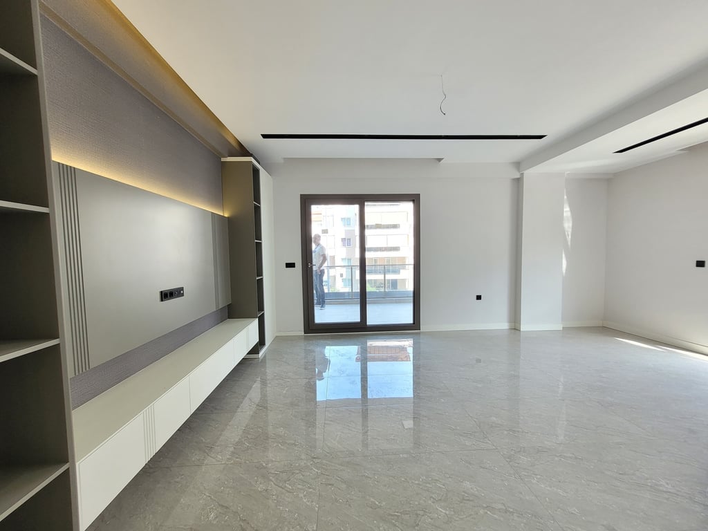 Selçukbey'de Gül Meydanı Yakını 3+1 / 180 m² Park Cepheli Sıfır Lüks Daire - 3