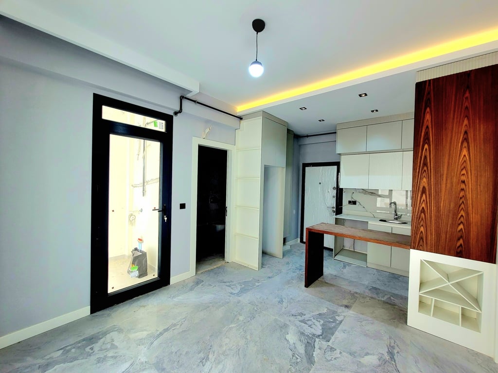 Şemikler'de 1+1 K.Otoparklı Full Konsept Sıfır Apart - 14