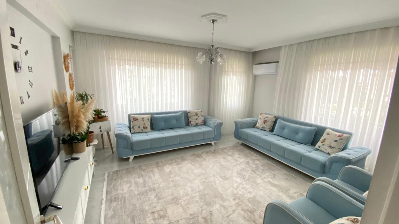 Adalet Mahallesi'nde 3+1 / 150 m² Cadde Üzeri Önü Açık Masrafsız Lüks Daire - 2