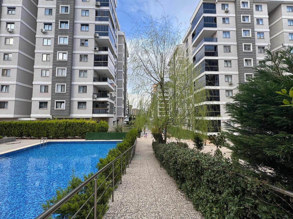 Cinkaya Mevkii 3+1 Havuzlu Ara Kat Lüx Fırsat Daire - 2
