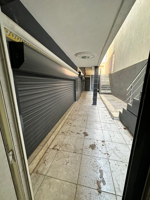 Devlet Hastanesi Karşısı 240 m² Kullanım Alanına Sahip 2 Katlı Çift Giriş Dükkan - 23