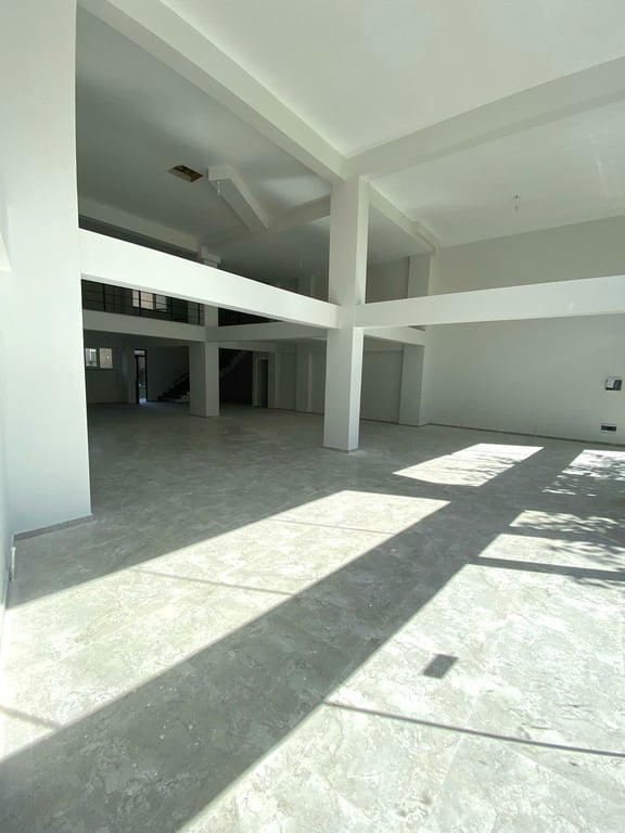 Sümer'de Çal Caddesi Üzerinde 500 m² Kullanım Alanlı Dükkan - 3