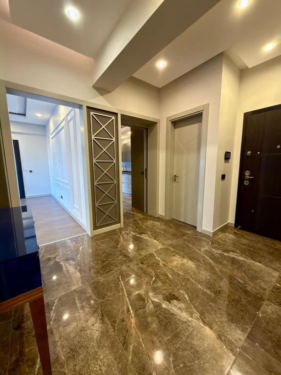 SELÇUKBEY'DE 3+1 / 175 m² HAVUZ CEPHELİ ARA KAT MASRAFSIZ LÜKS DAİRE - 27