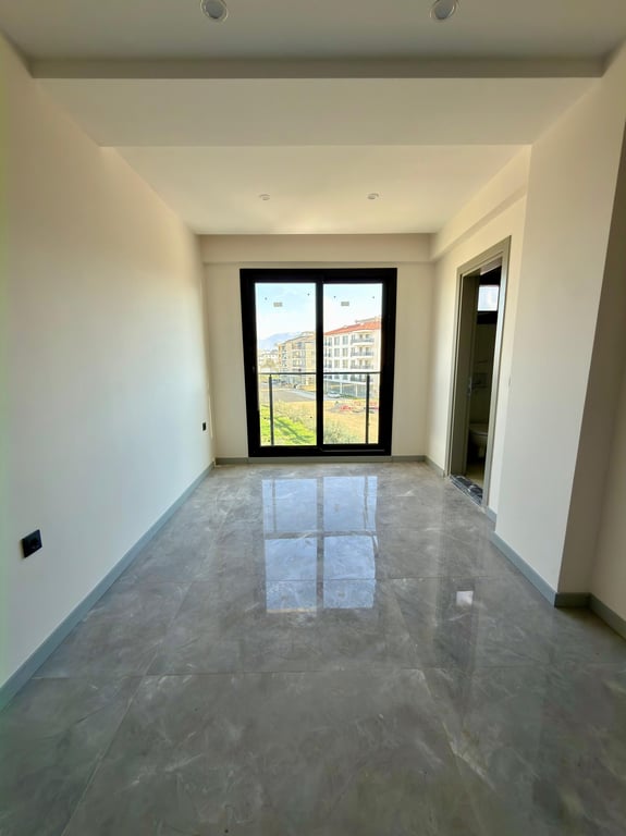 Karahasanlı'da Şehir Hast. Yakını Yeşil Alan Cepheli 2+1 Havuzlu Sitede Lüks Daireler - 9