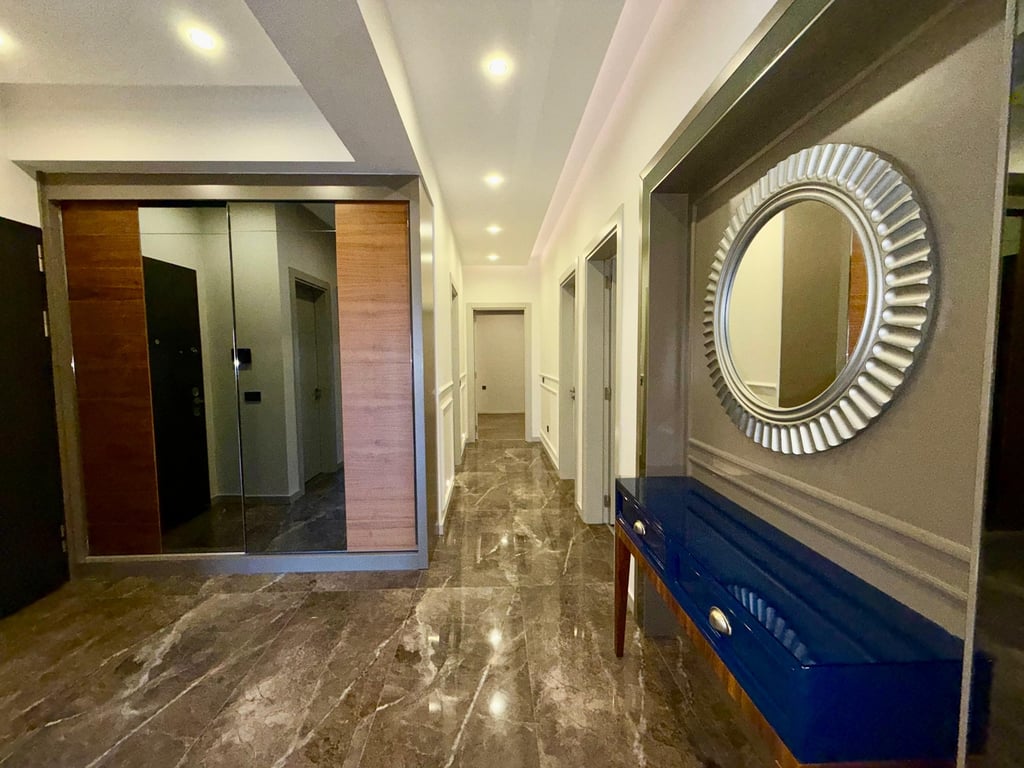 SELÇUKBEY'DE 3+1 / 175 m² HAVUZ CEPHELİ ARA KAT MASRAFSIZ LÜKS DAİRE - 15