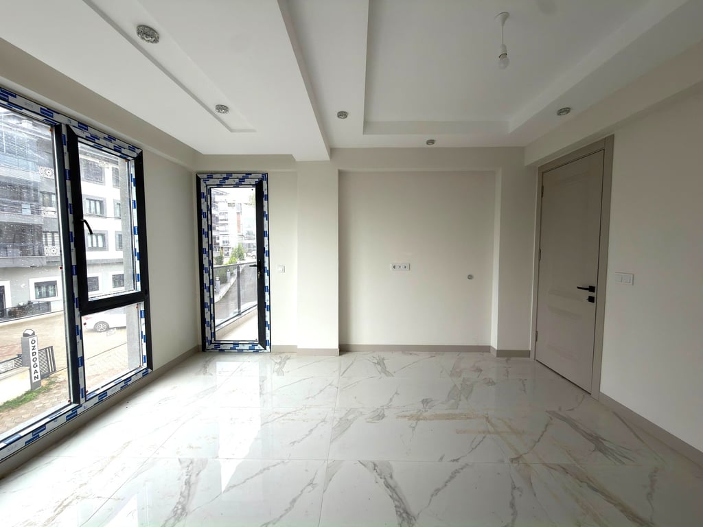 HALLAÇLAR MAH. 2+1 / 80 m² E. BANYOLU SIFIR DAİRELER