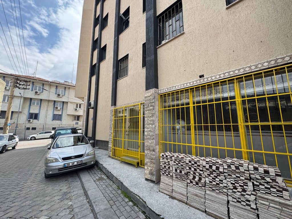 Saraylar'da Tabela Değeri Yüksek 50 m² Eşyalı Satılık Ofis - 29