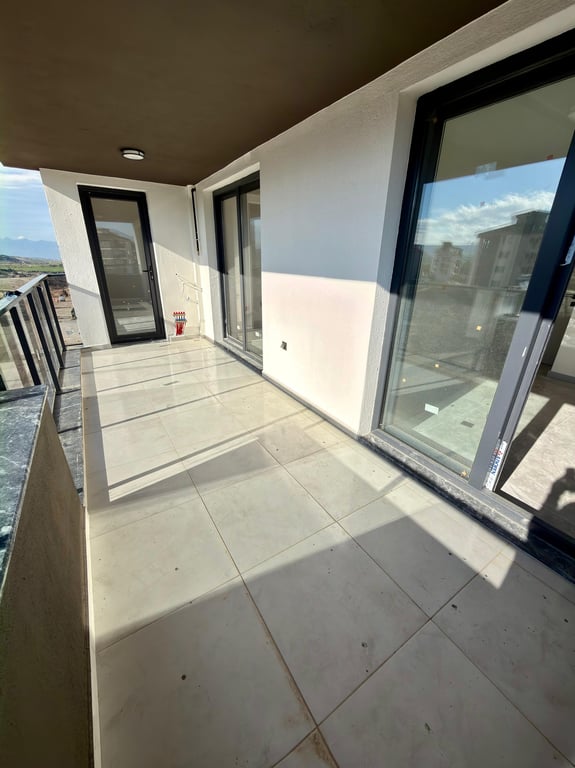 Karahasanlı'da Şehir Hast. Yakını Yeşil Alan Cepheli 2+1 Havuzlu Sitede Lüks Daireler - 10