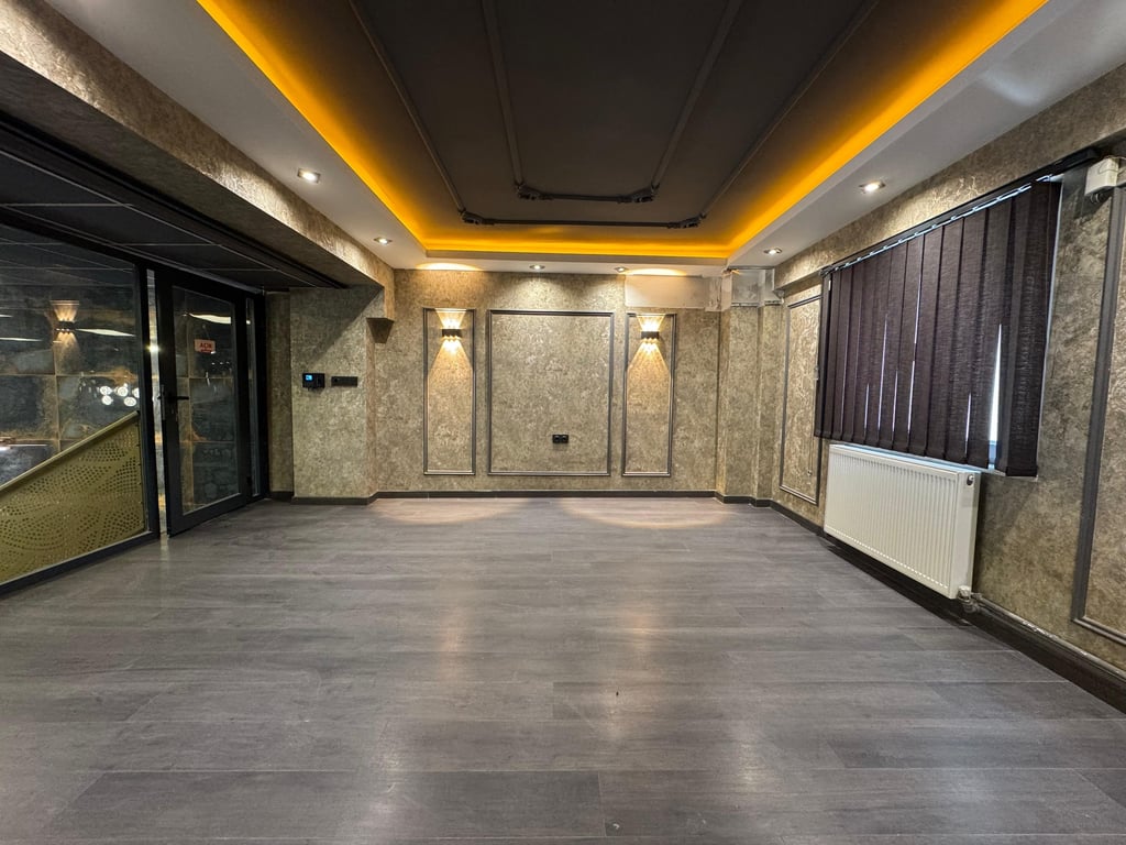 Devlet Hastanesi Karşısı 240 m² Kullanım Alanına Sahip 2 Katlı Çift Giriş Dükkan - 11
