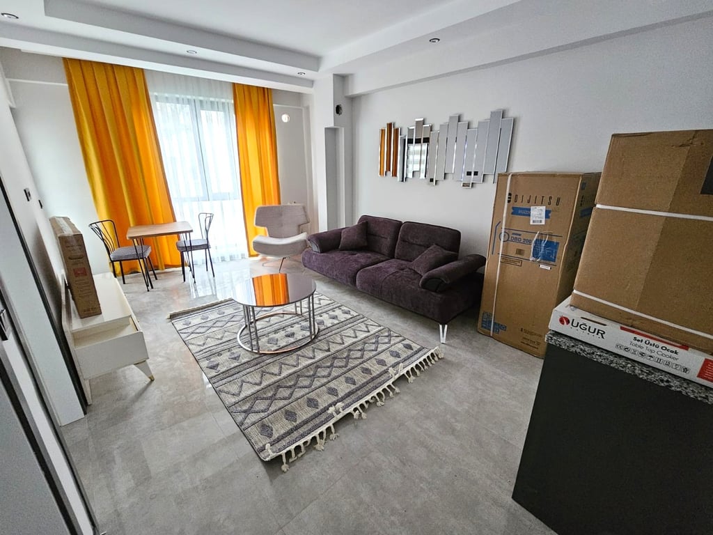 Sırakapılar'da 1+1 / 50 m² Balkonlu Sıfır Lüks Apart - 2