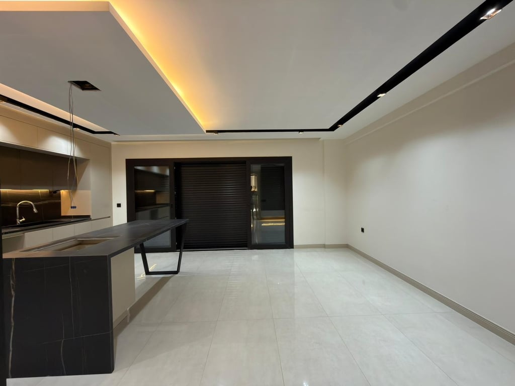 YENİŞAFAKTA KAÇIRILMAYACAK FIRSAT 3.5+1 SIFIR ULTRA LÜKS DAİRE - 6