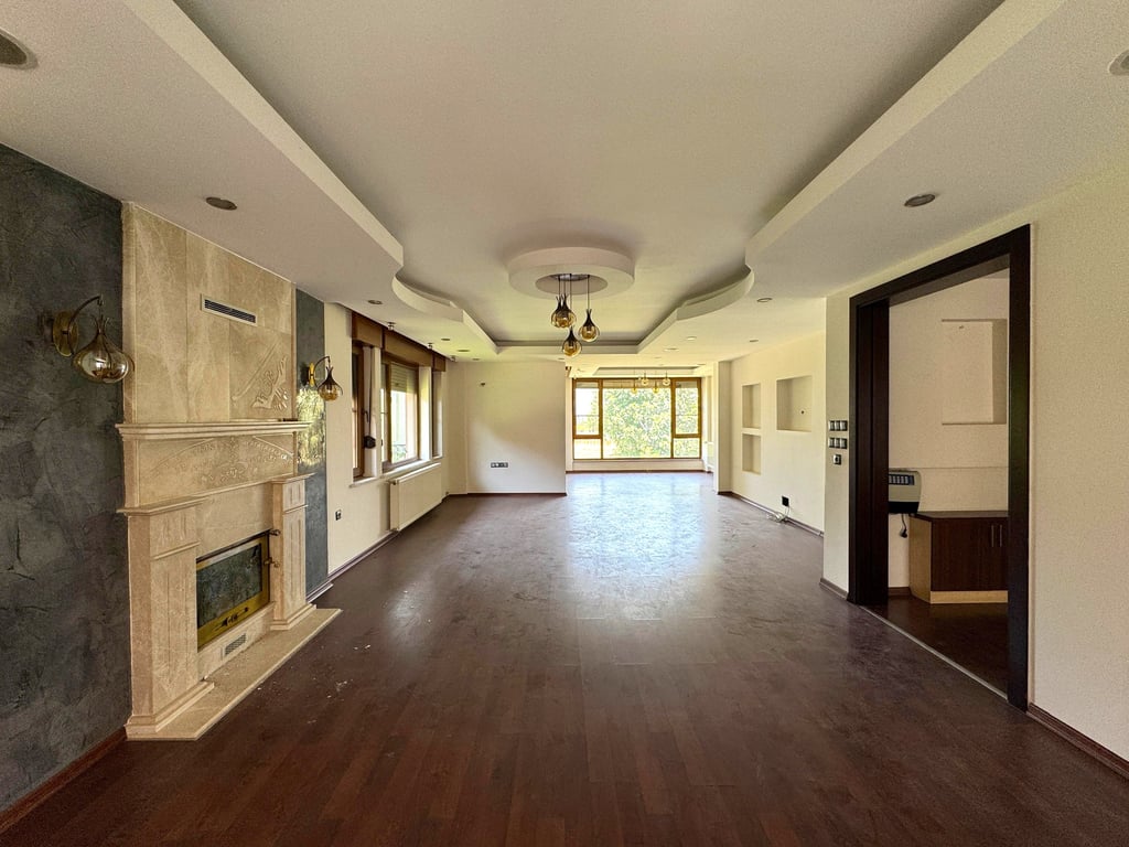 Takasa Açık! Bağbaşı'nda Site İçi 500m² Kapalı Alan Fırsat Villa - 8