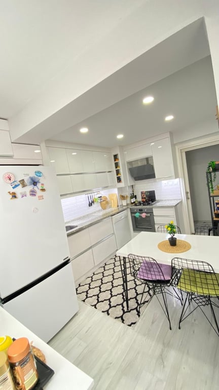 Adalet Mahallesi'nde 3+1 / 150 m² Cadde Üzeri Önü Açık Masrafsız Lüks Daire - 7
