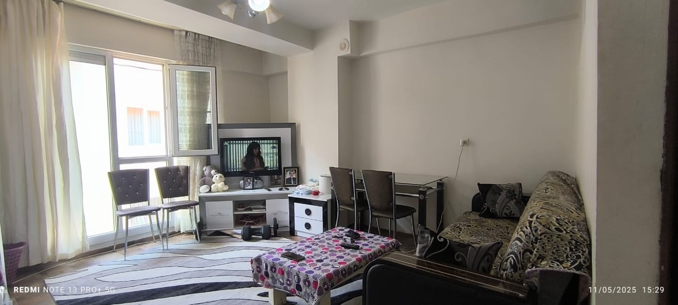 Sırakapılarda 1+1 Satılık Apart - 2