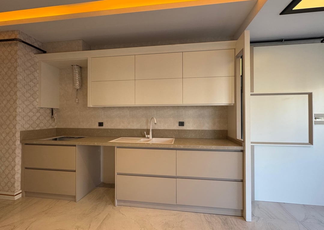 Selçukbey'de 4+1 / 200m² Havuzlu Sıfır Ara Kat Daire - 9