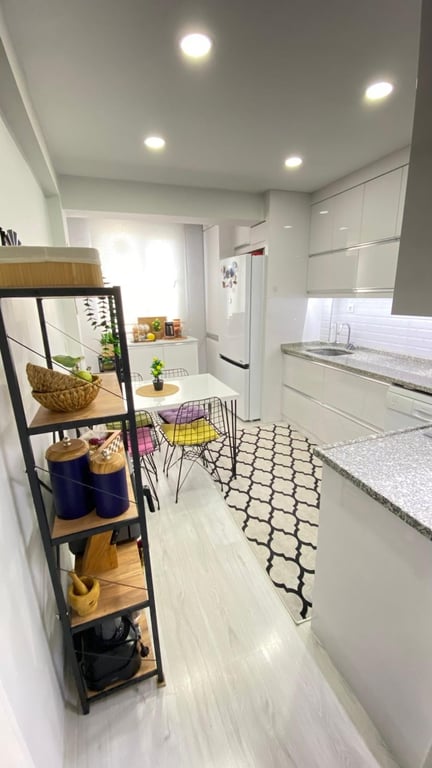Adalet Mahallesi'nde 3+1 / 150 m² Cadde Üzeri Önü Açık Masrafsız Lüks Daire - 8