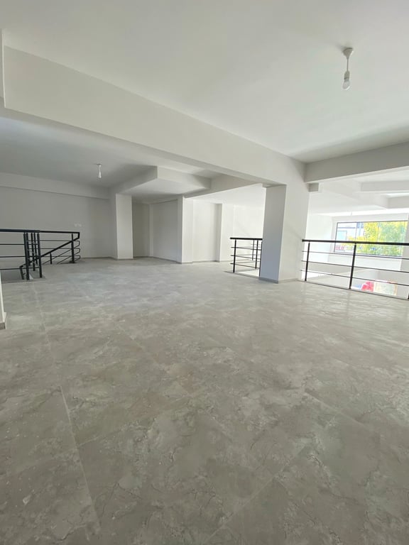 Sümer'de Çal Caddesi Üzerinde 500 m² Kullanım Alanlı Dükkan - 12