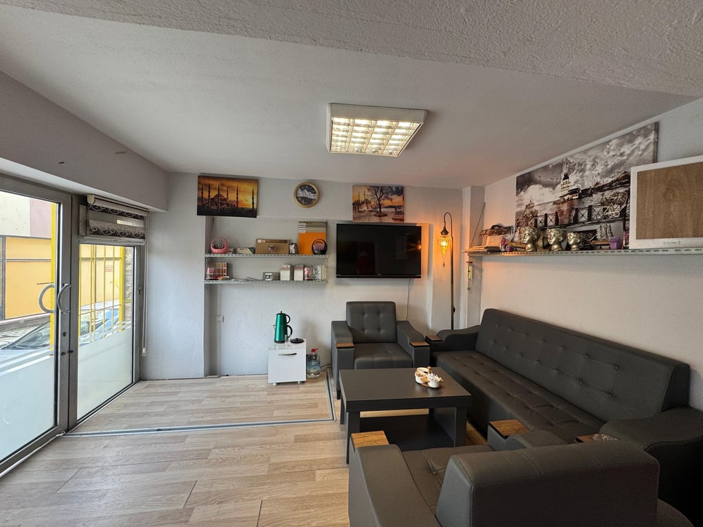 Saraylar'da Tabela Değeri Yüksek 50 m² Eşyalı Satılık Ofis - 26