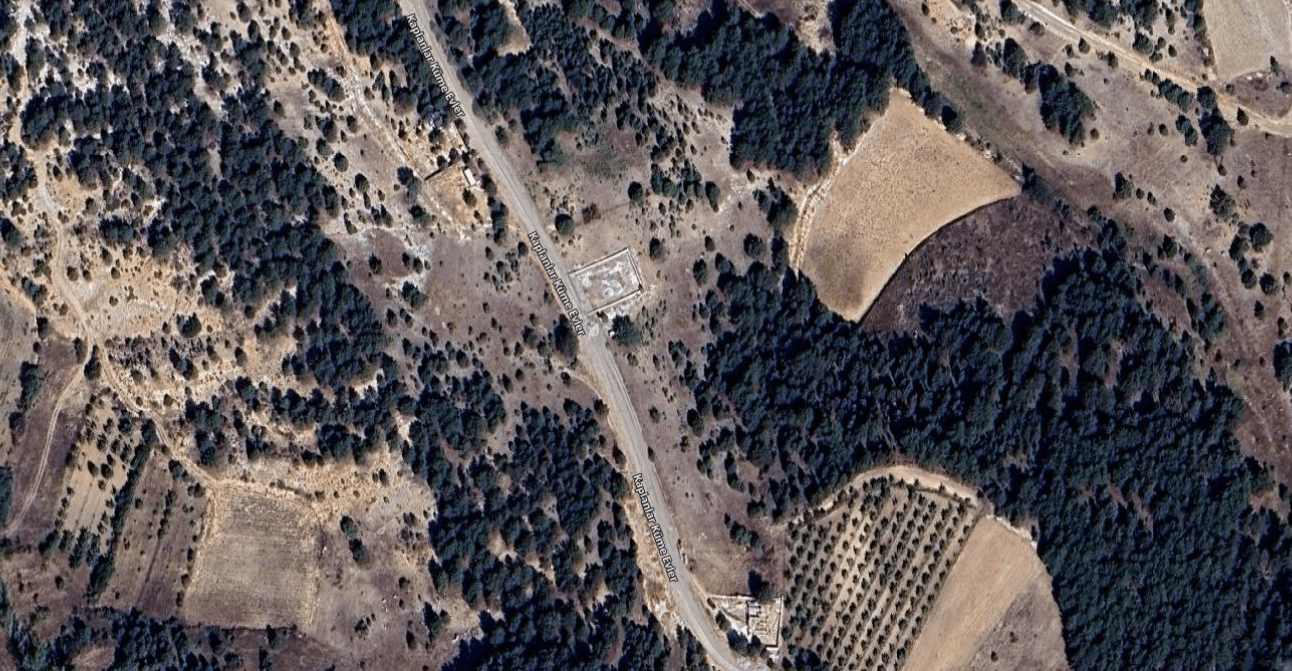 Güzelpınar'da 684 m² Yatırımlık Fırsat Arsa - 2