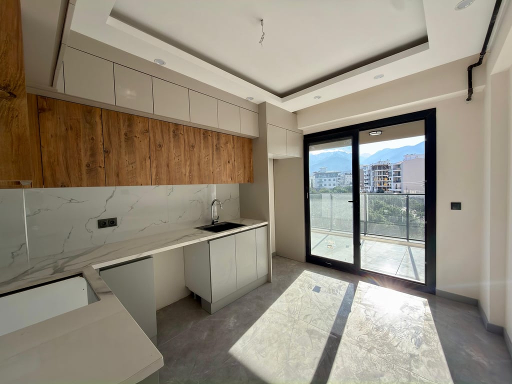 Karahasanlı'da Şehir Hast. Yakını Yeşil Alan Cepheli 2+1 Havuzlu Sitede Lüks Daireler - 14