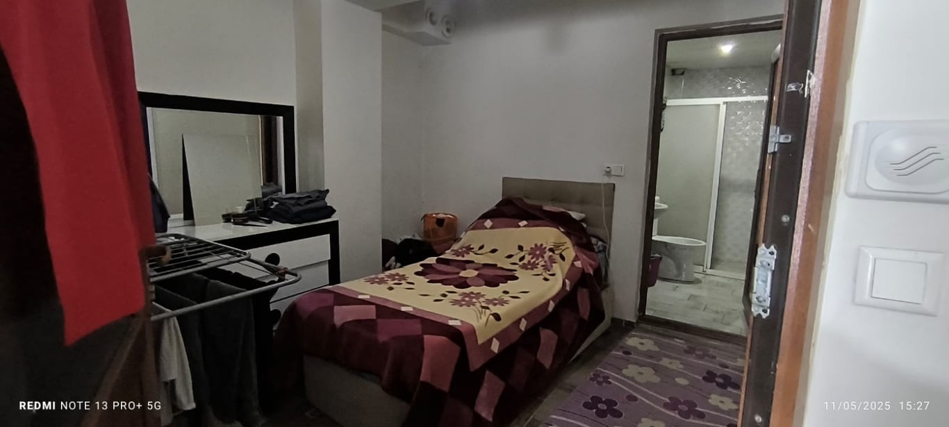 Sırakapılarda 1+1 Satılık Apart - 9