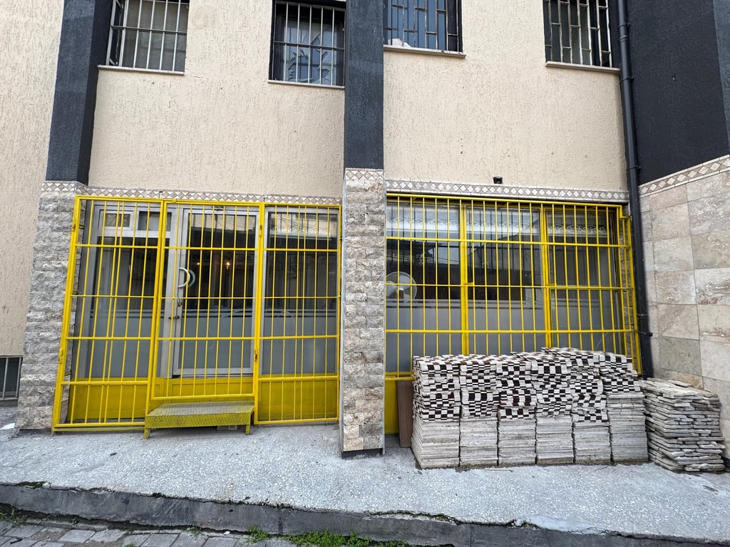 Saraylar'da Tabela Değeri Yüksek 50 m² Eşyalı Satılık Ofis - 27