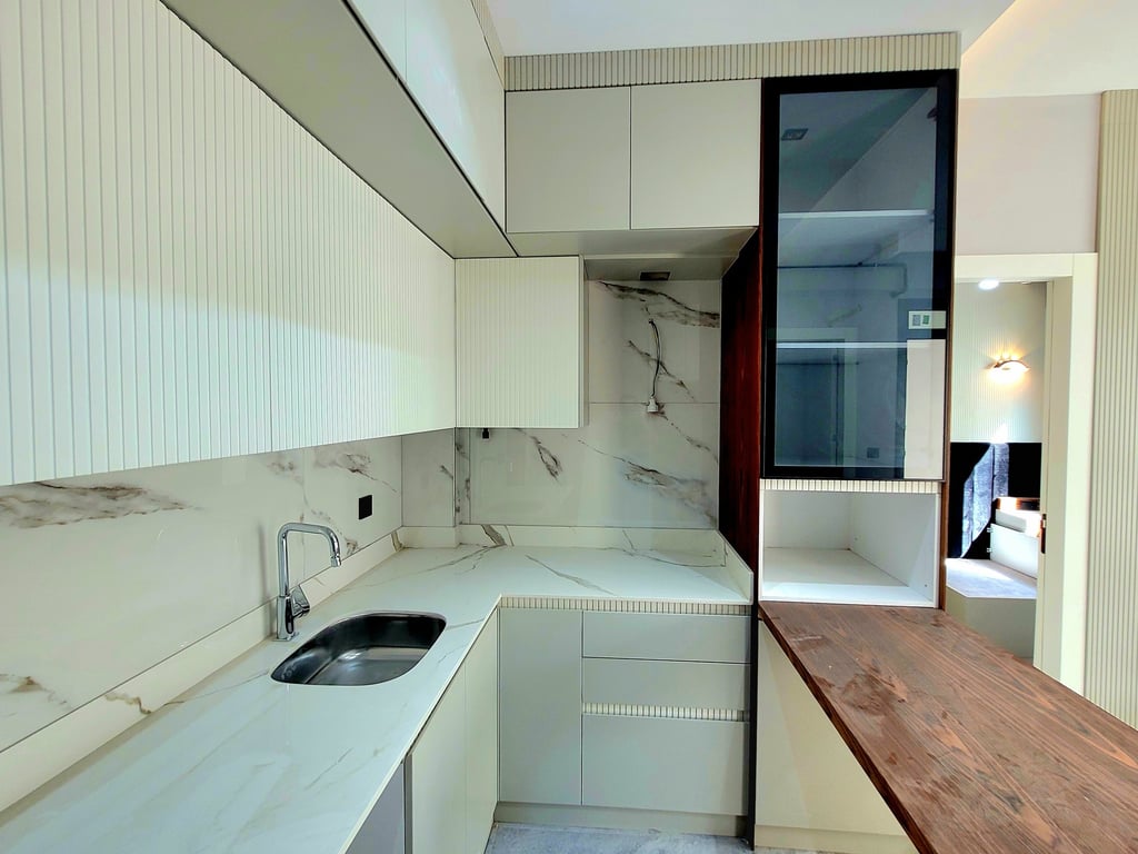 Şemikler'de 1+1 K.Otoparklı Full Konsept Sıfır Apart - 18