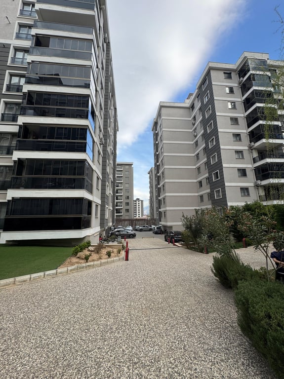 Cinkaya Mevkii 3+1 Havuzlu Ara Kat Lüx Fırsat Daire - 3