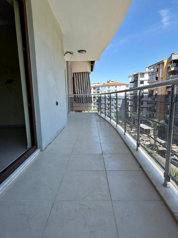 MAX PRIME | Çınar'a Yakın 3+1 / 200 m² Ara Kat Takasa Açık! - 12
