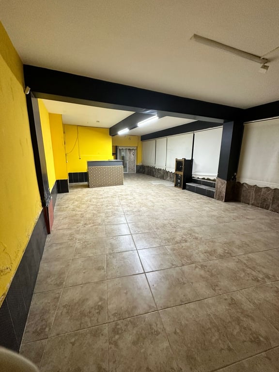 Devlet Hastanesi Karşısı 240 m² Kullanım Alanına Sahip 2 Katlı Çift Giriş Dükkan - 26