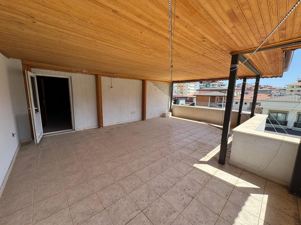 Servergazi'de 510 m² Köşe Parsel İçinde 2 Katlı Müstakil Bahçeli Daire - 24