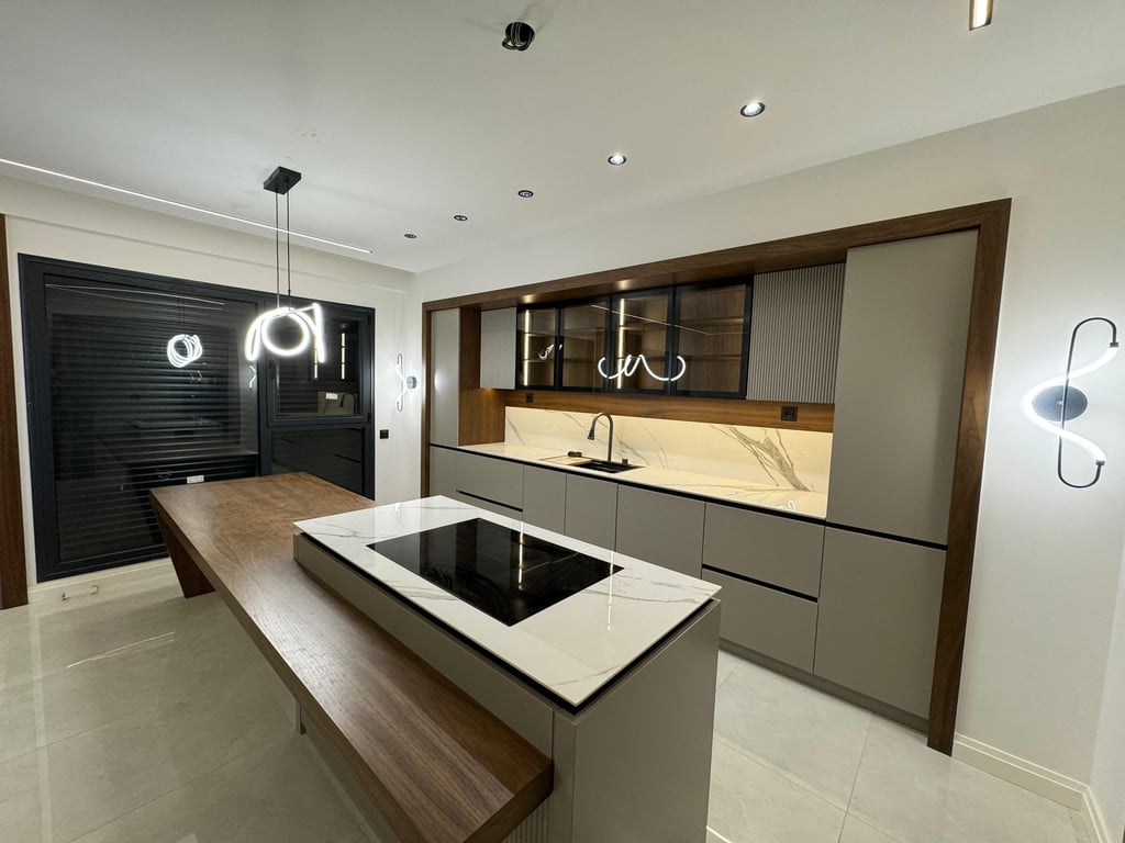 MAX PRIME | GÖVEÇLİK'DE 3+1 / 175 M² HAVUZLU SİTEDE LÜKS DAİRELER - 2