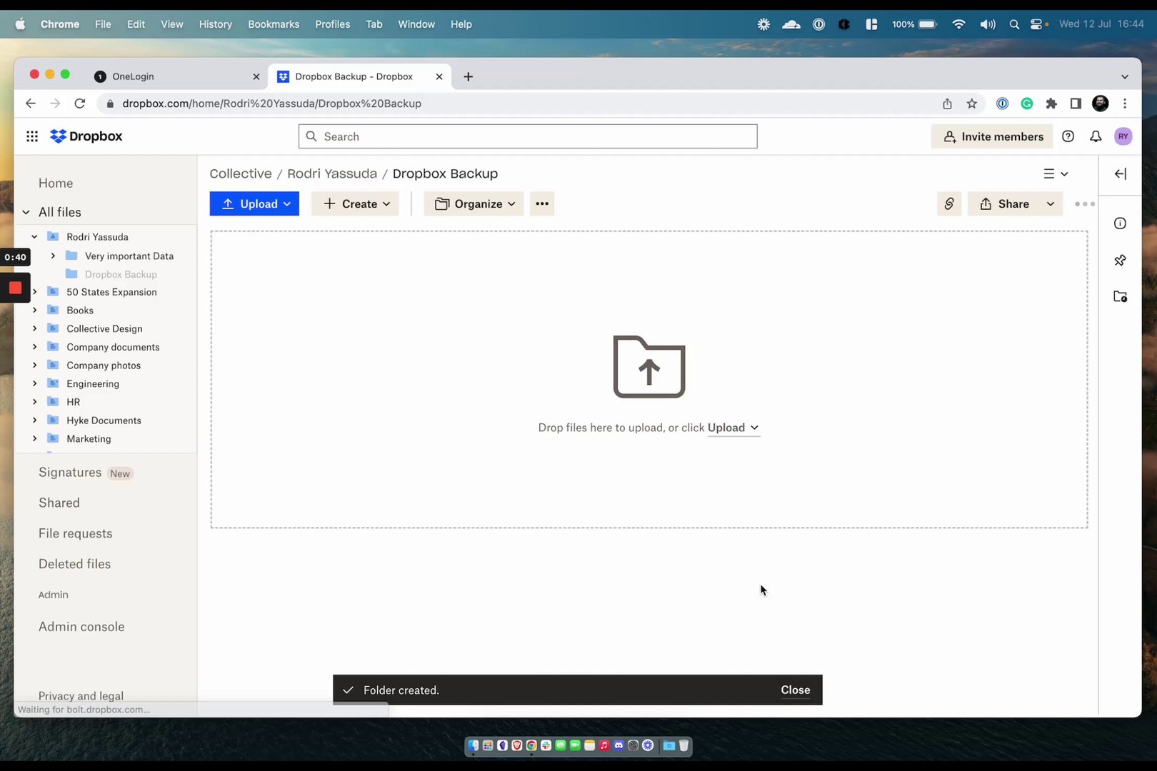 Move documents and folders to the new folder