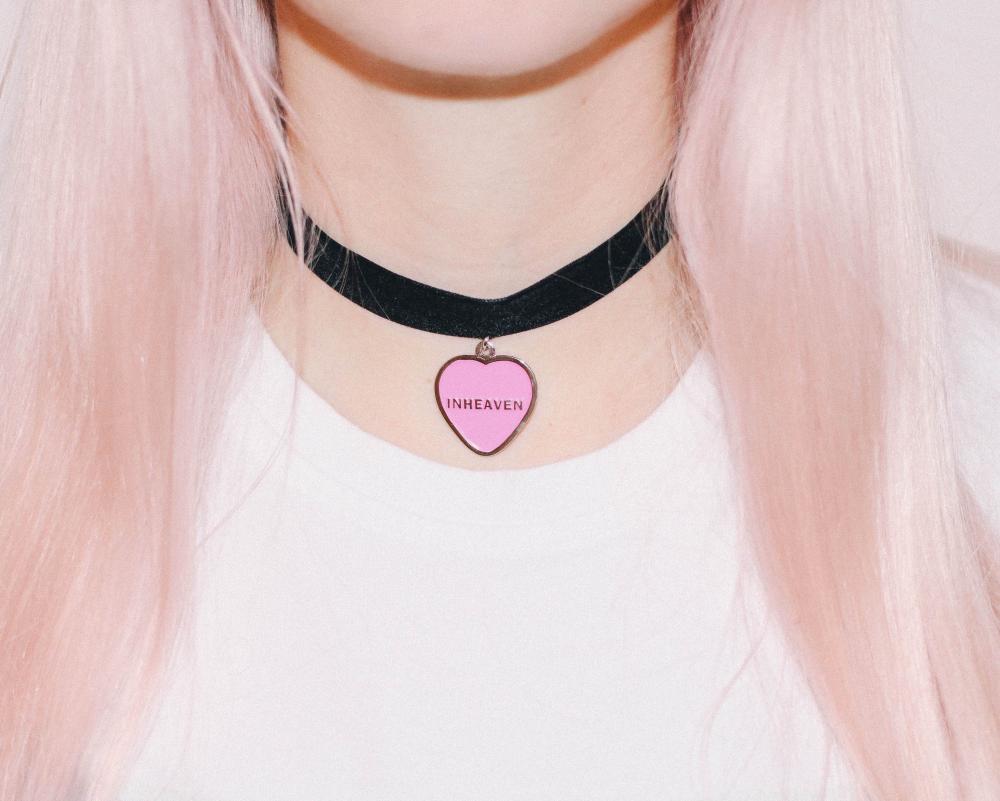 Buy Online Inheaven - Loveheart Choker