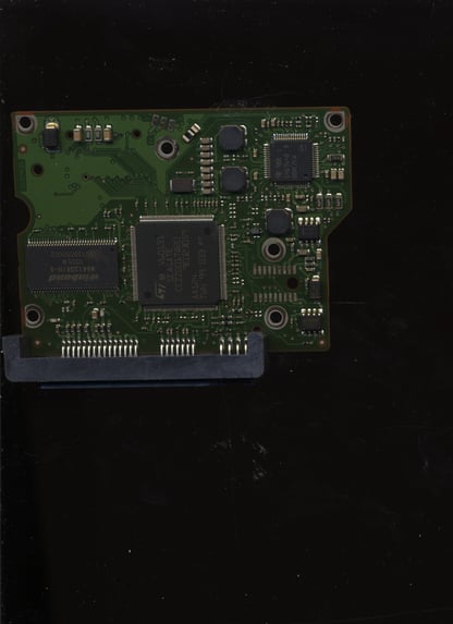 SEAGATE 100535704 REV B 4128 C DONOR PCB ONLY - Image 2