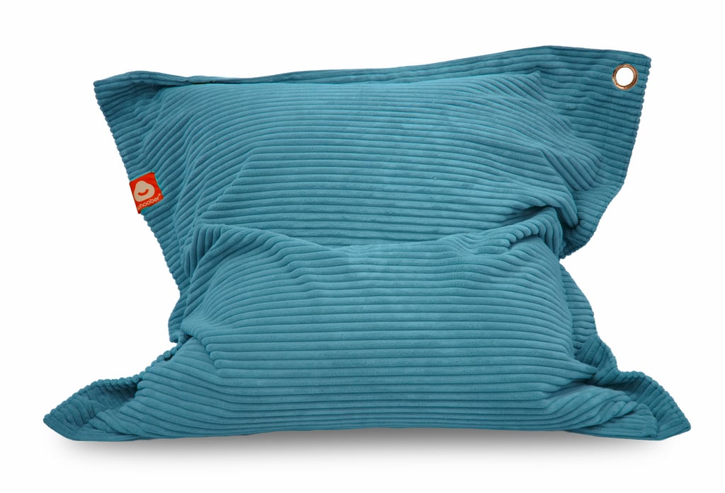 St. Tropez turquoise rechthoekige zitzak dik ribfluweel voorkant staand